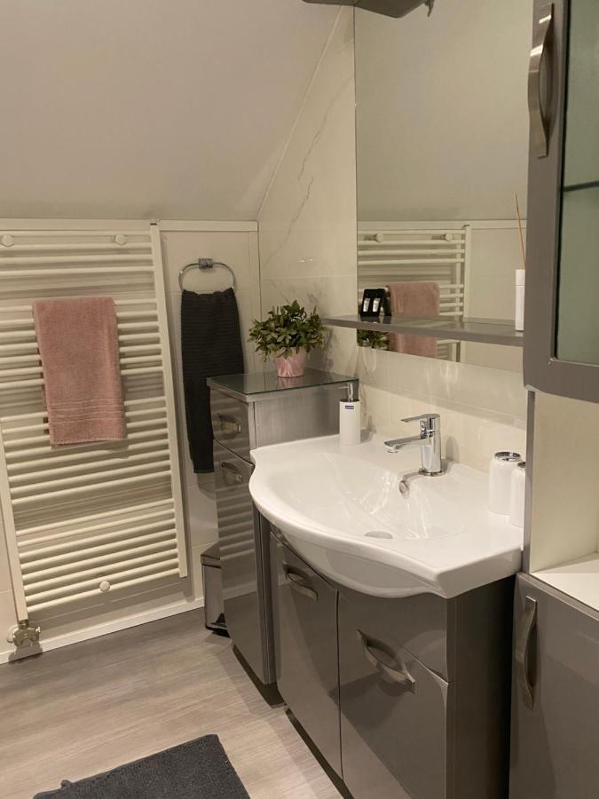Maria Vendeghaz Hotel Mernye Buitenkant foto