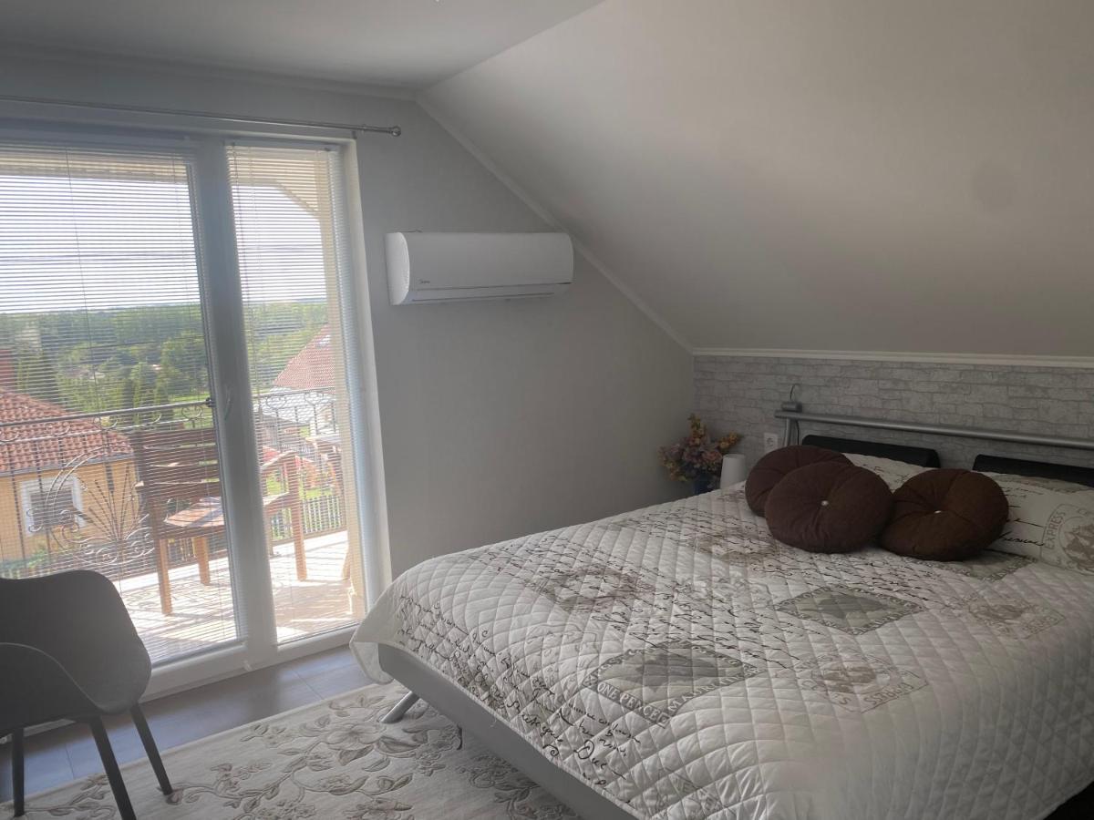 Maria Vendeghaz Hotel Mernye Buitenkant foto